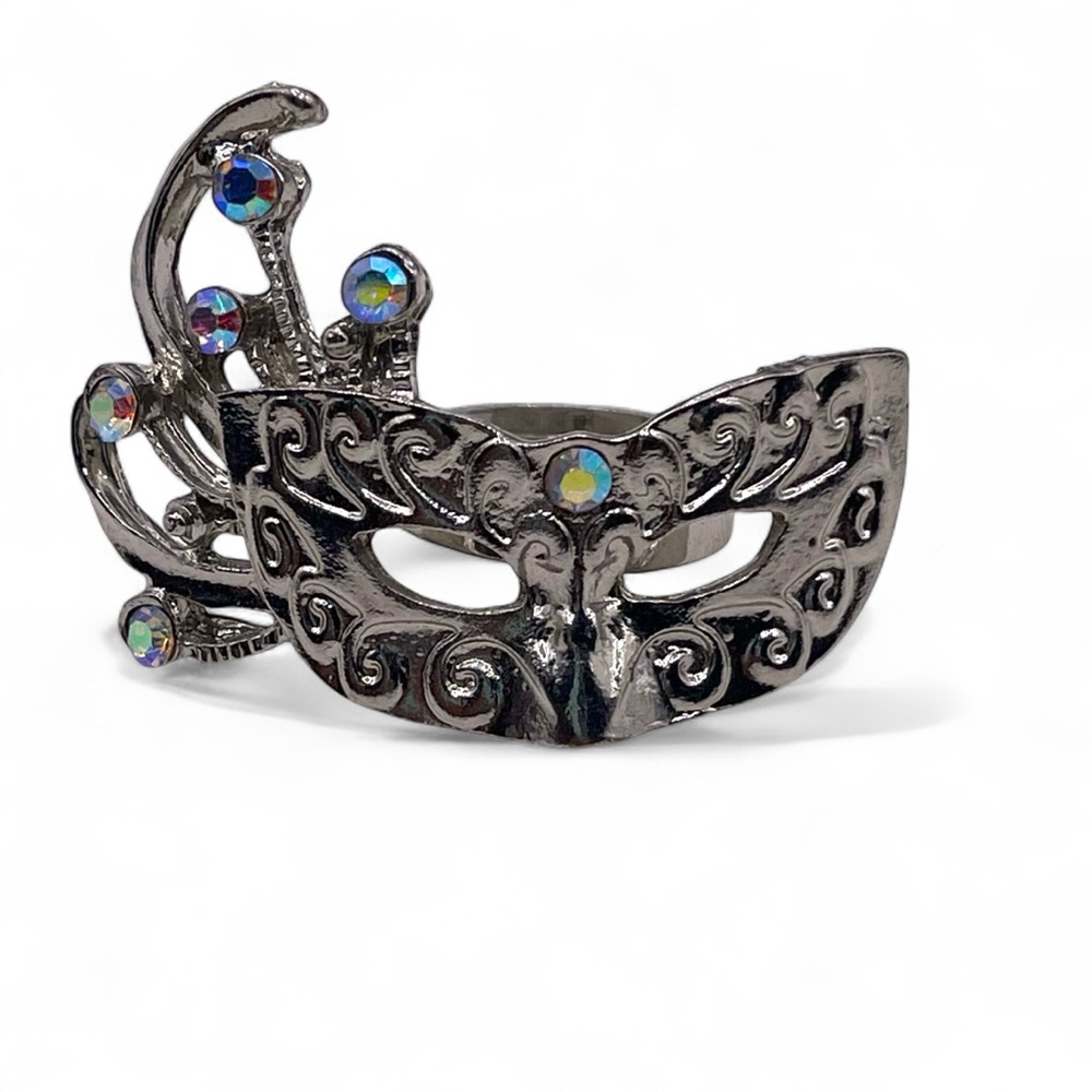 ❤️ Masquerade Rhinestone Ring - Picture 6 of 6